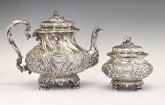 Early 20th century Portuguese two-piece 916 standard white metal tea set