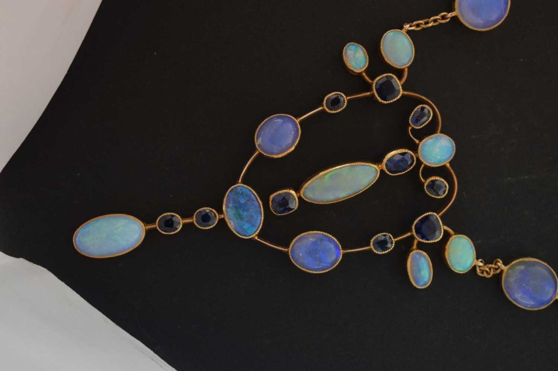 Opal and sapphire pendant necklace in the Arts and Crafts manner - Image 3 of 12