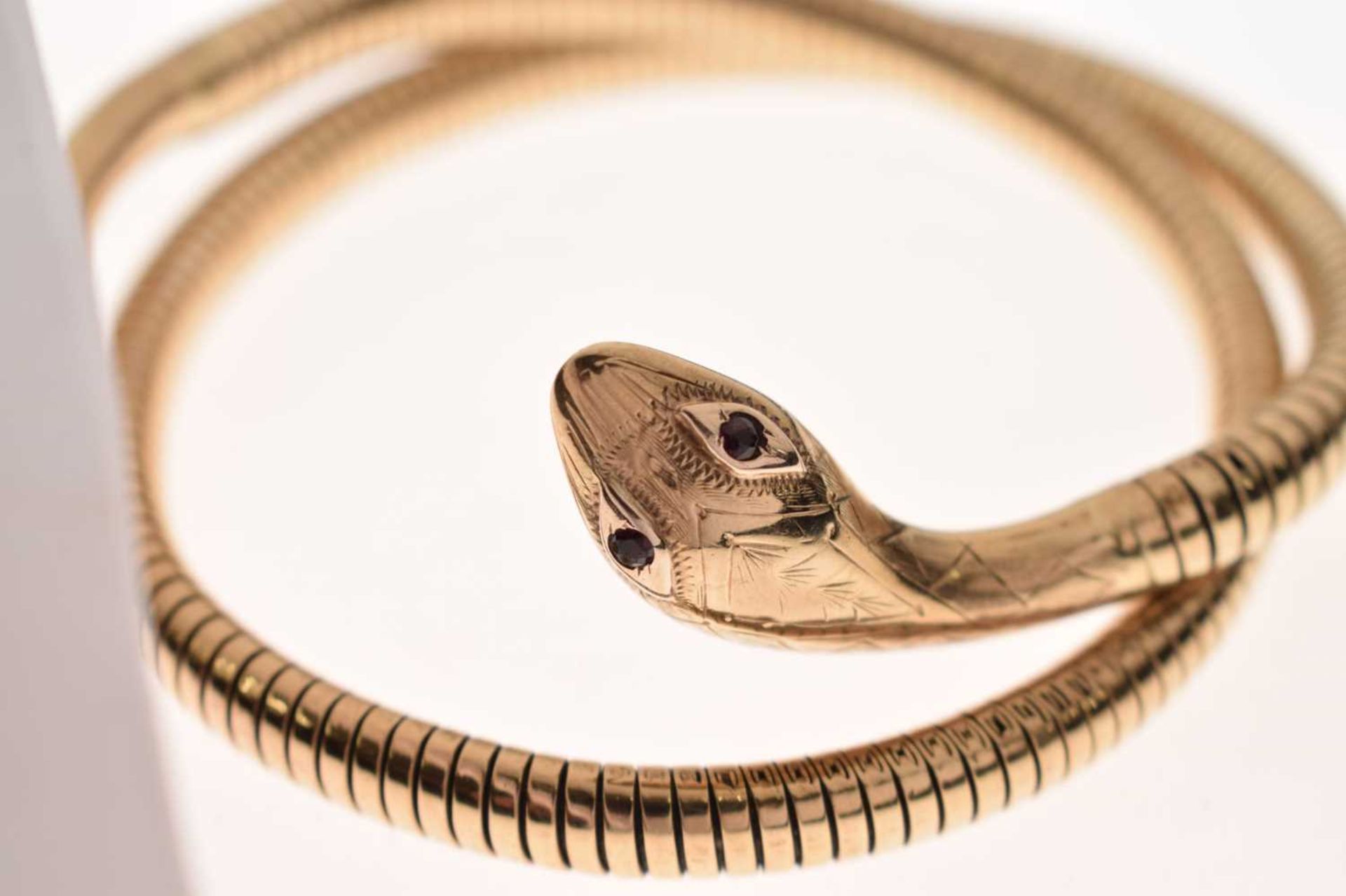 9ct gold and steel spring snake bracelet - Image 6 of 8