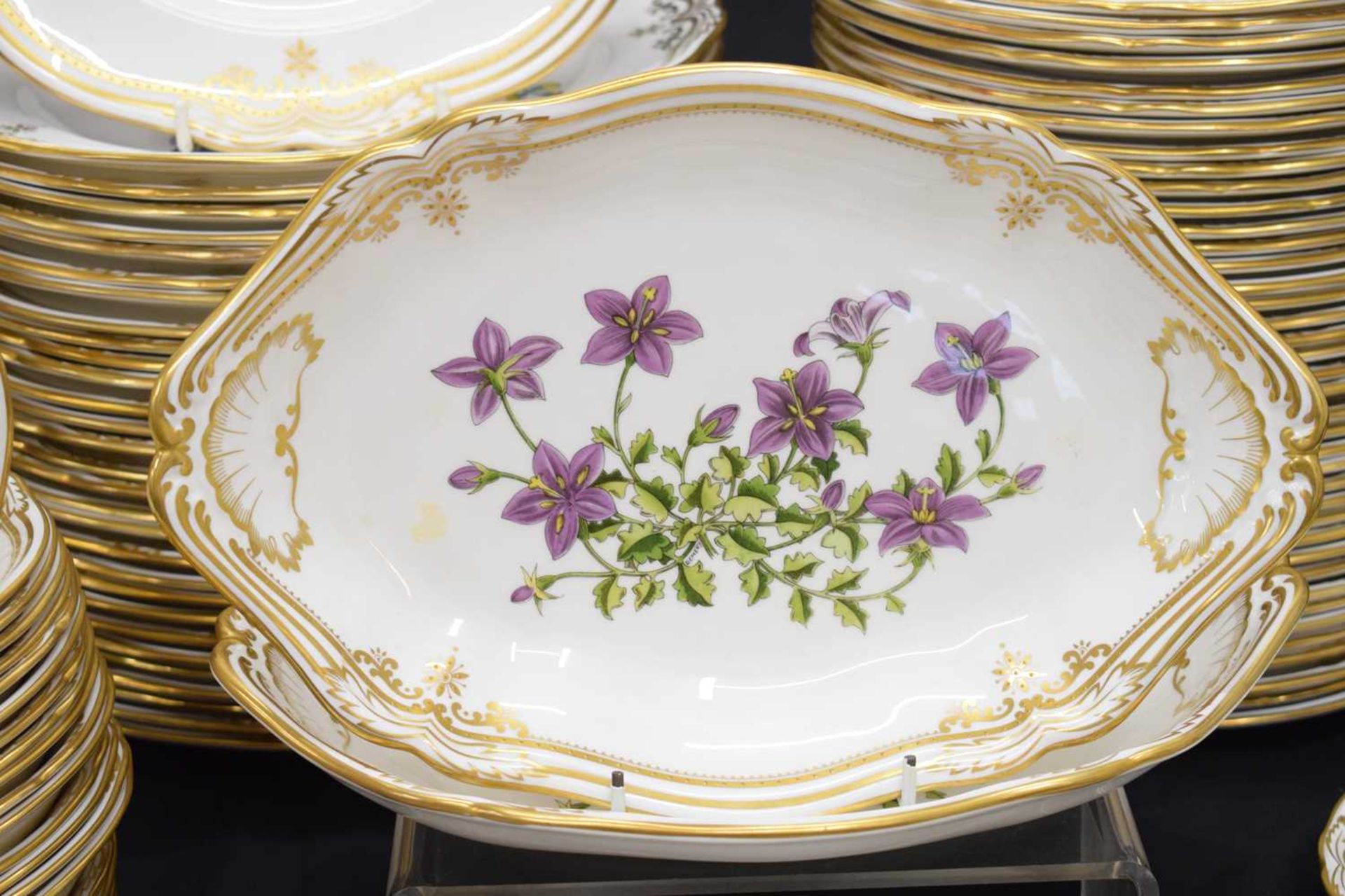 Extensive collection of Spode ‘Stafford Flowers’ dinner and tea wares - Image 13 of 17