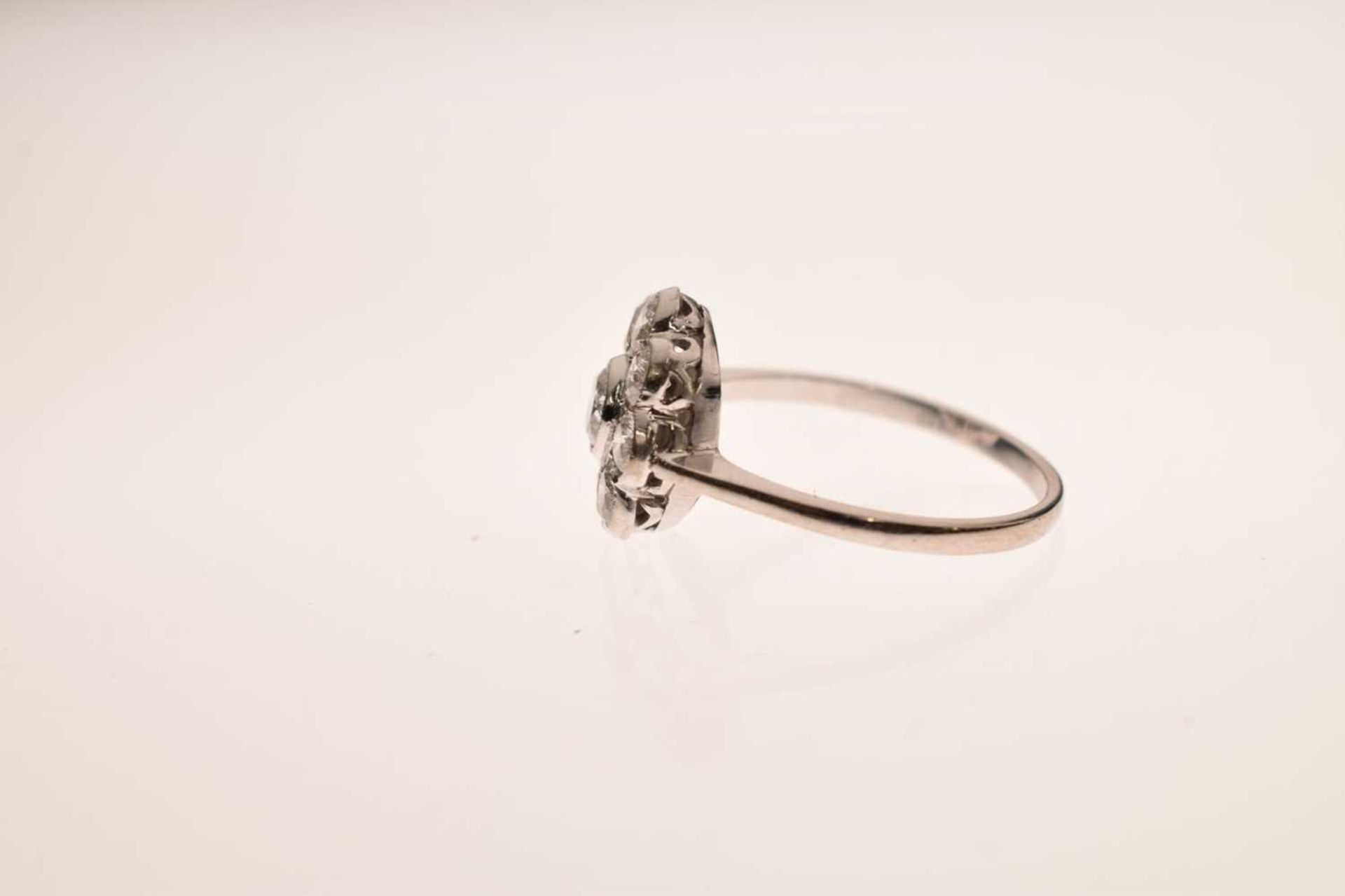 Diamond nine stone daisy cluster ring - Image 2 of 6
