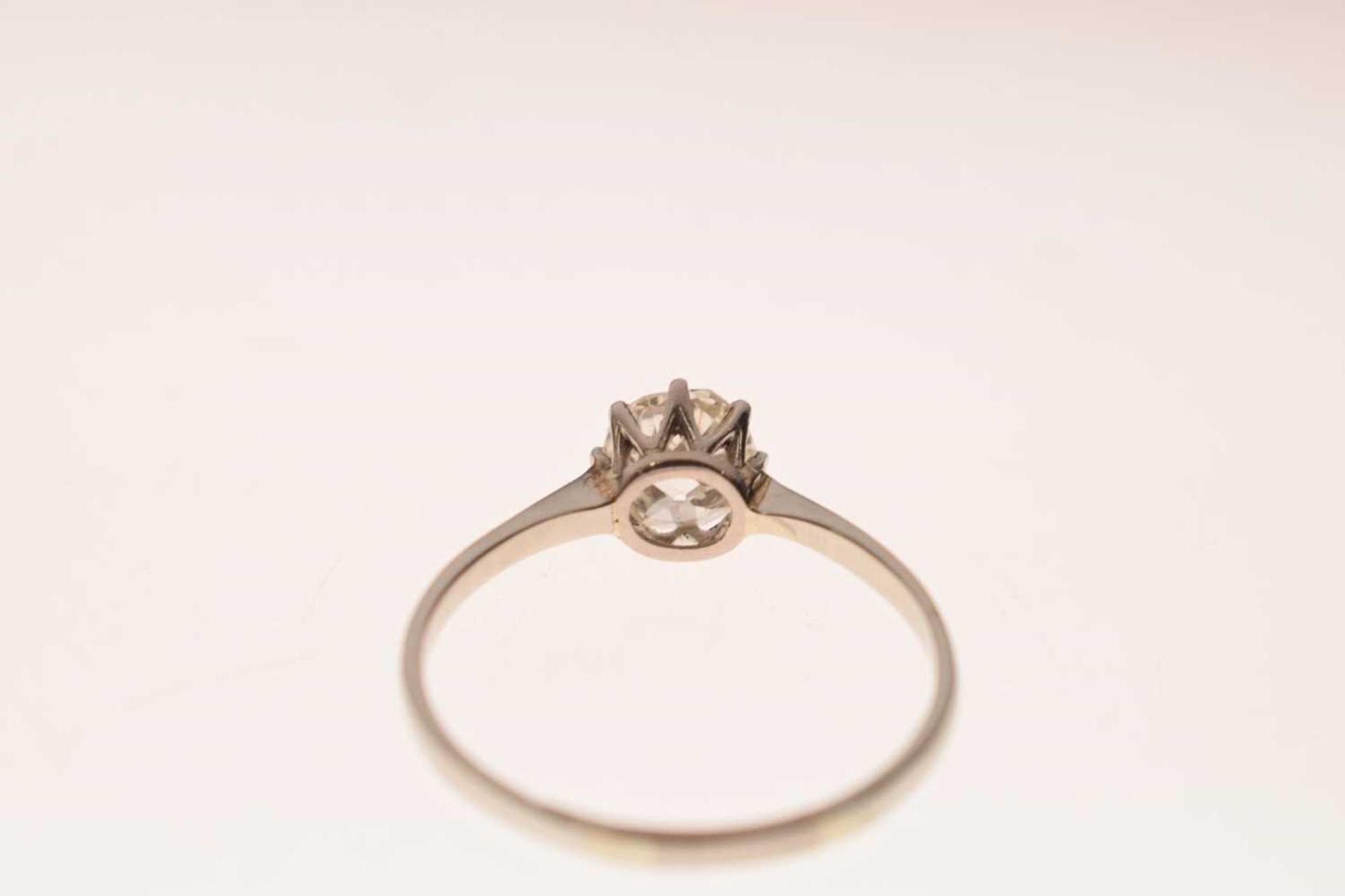 Diamond solitaire platinum ring - Image 4 of 7
