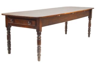 Mid 19th century oak provincial dining table