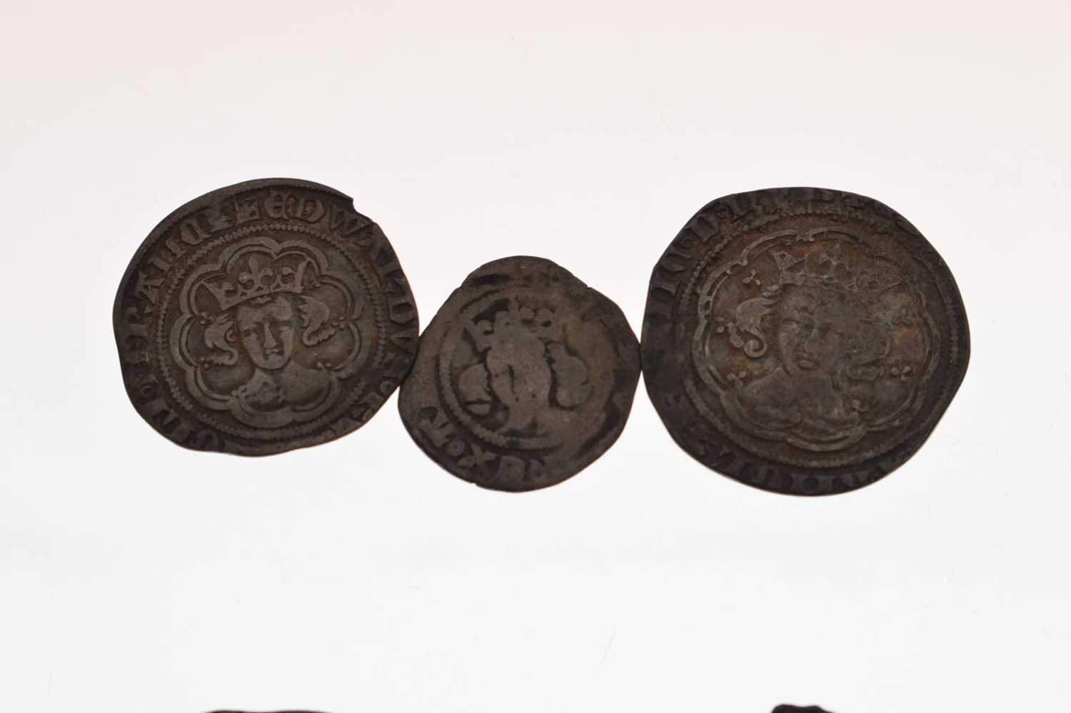 Five Edward III (1327-77) hammered coins - Image 2 of 6