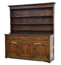 George III oak dresser and rack