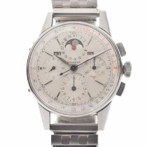 Universal Genève - Gentleman's Tri-Compax chronograph wristwatch