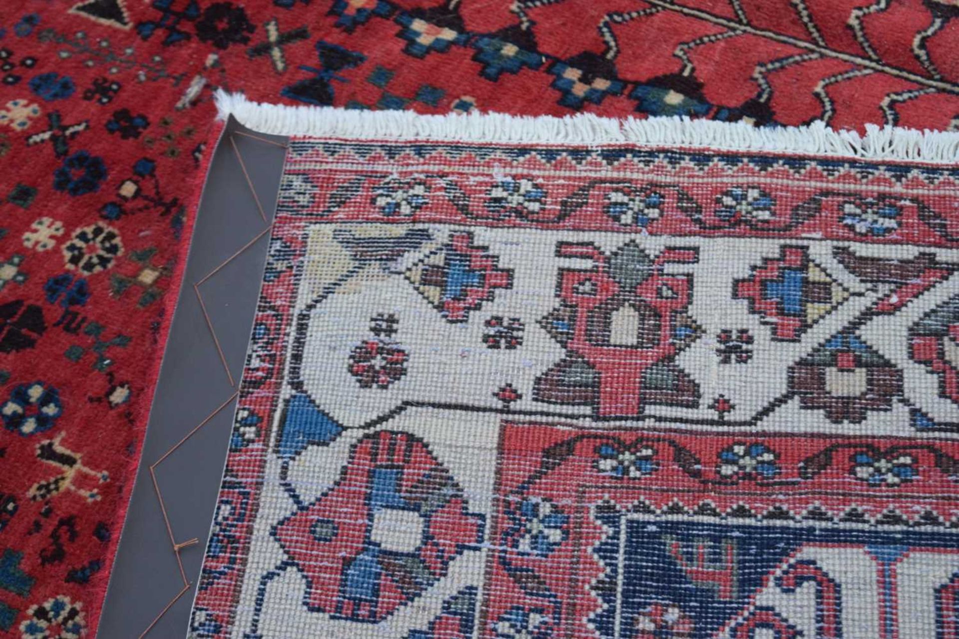 South West Persian Abadeh carpet - Image 11 of 12
