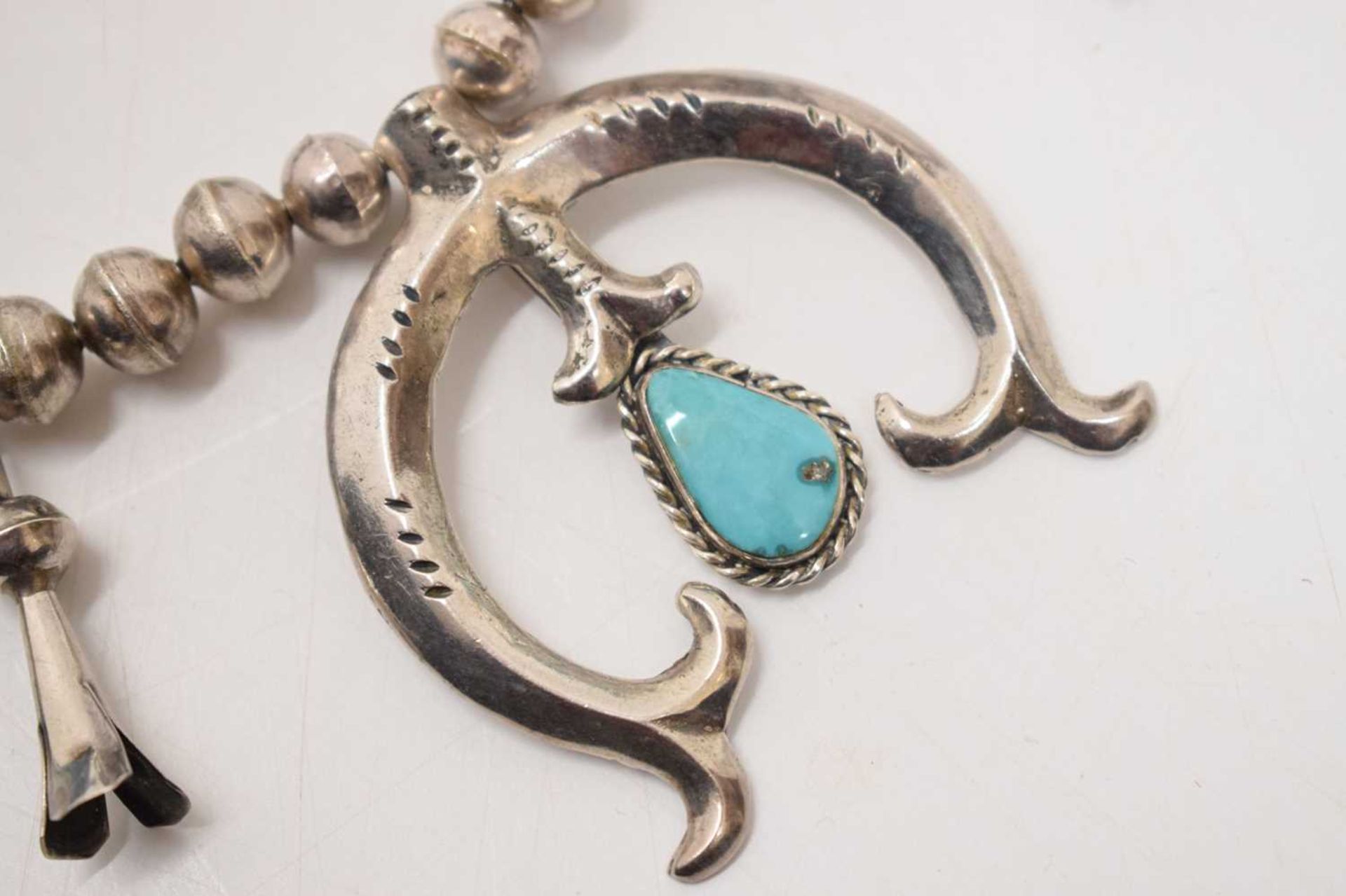 Turquoise silver three-tier Navajo necklace - Image 11 of 17