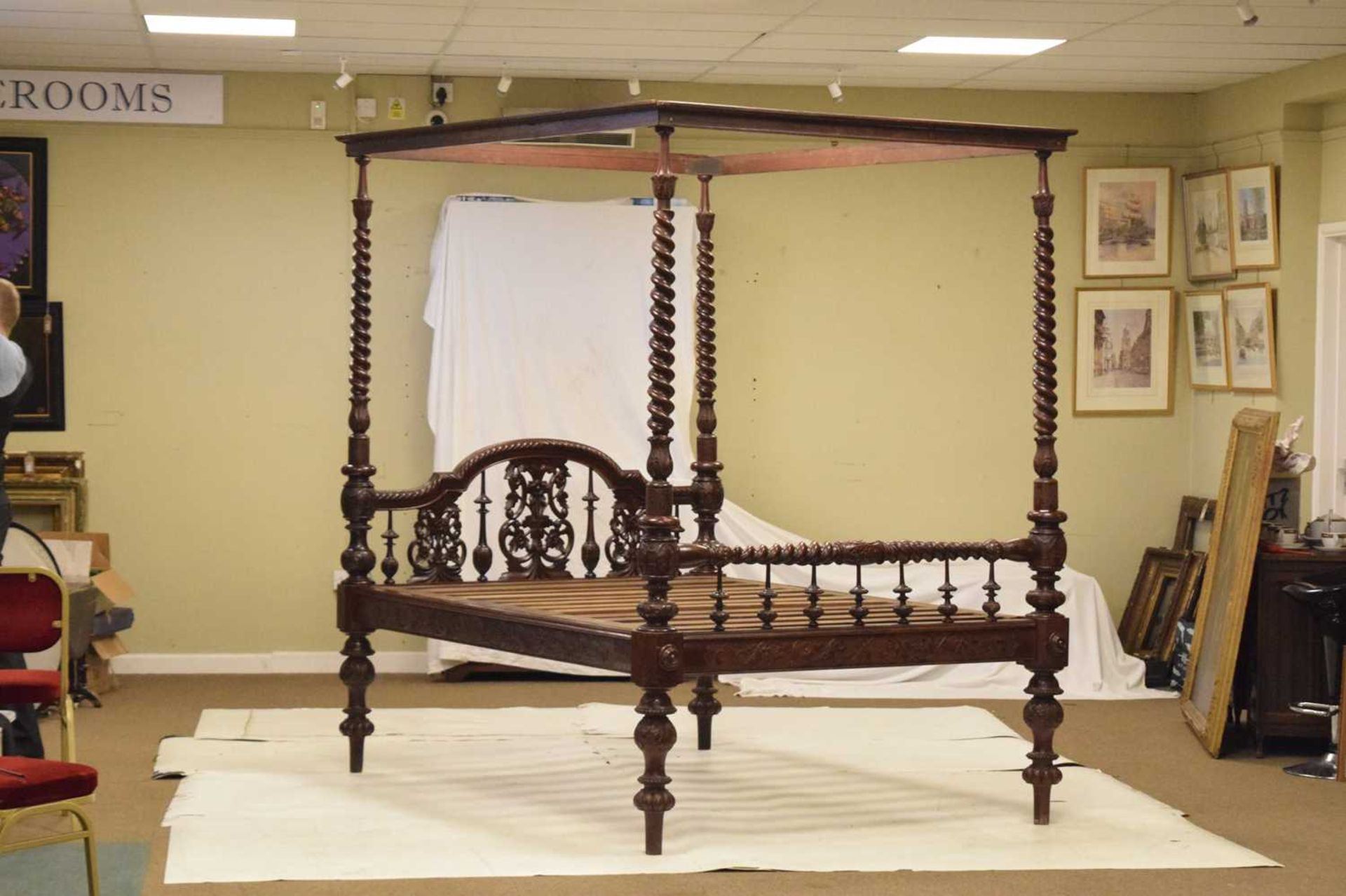 Anglo Indian Colonial carved hardwood four poster double bed - Image 13 of 14