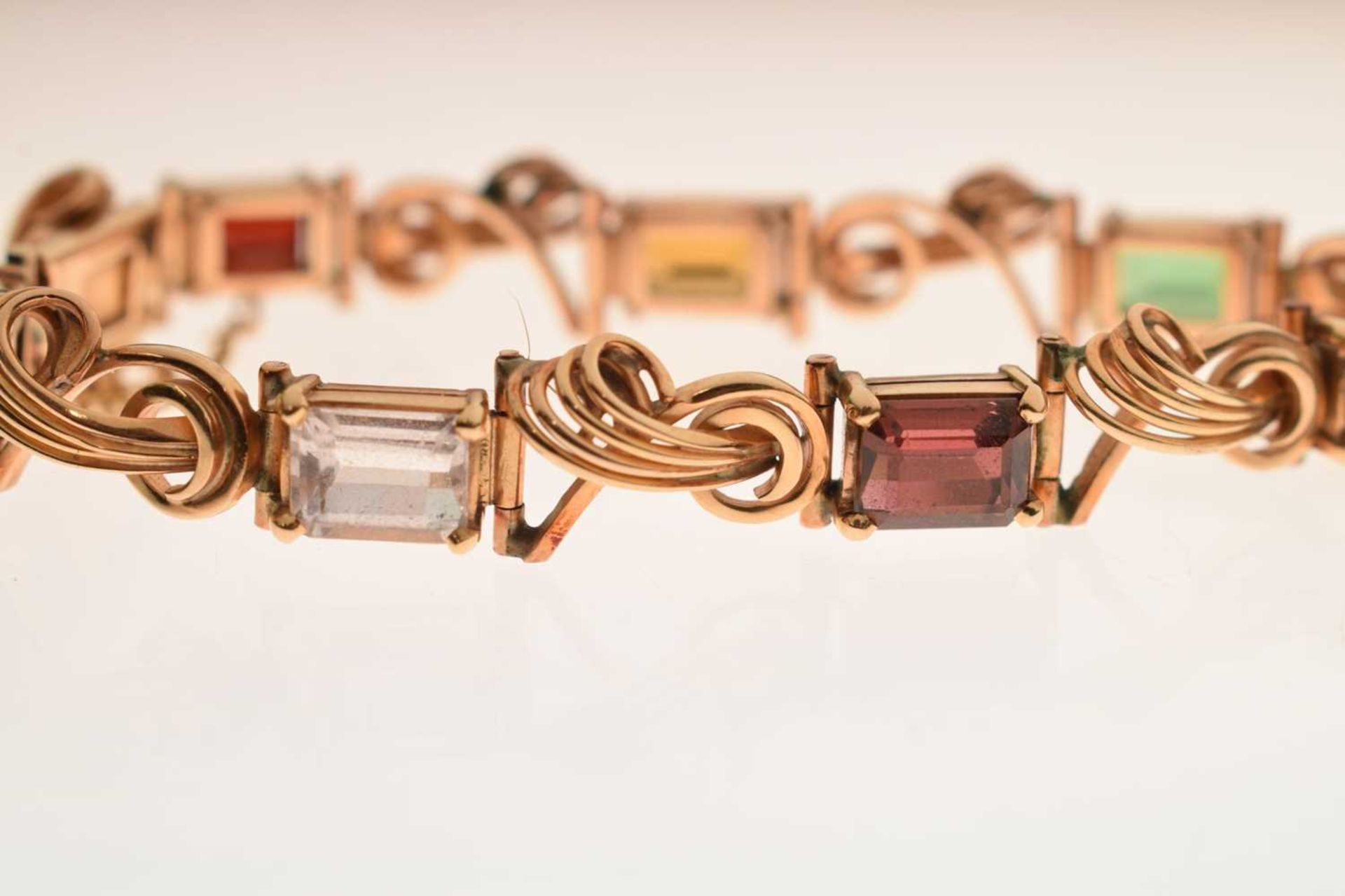 Multi-gem set 18ct gold bracelet - Image 6 of 12