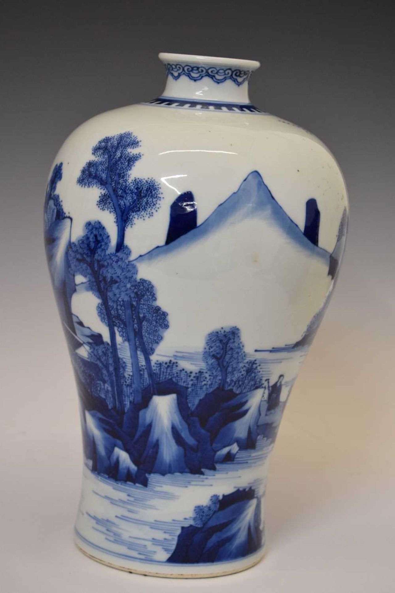 Chinese blue and white porcelain Meiping vase - Image 5 of 8