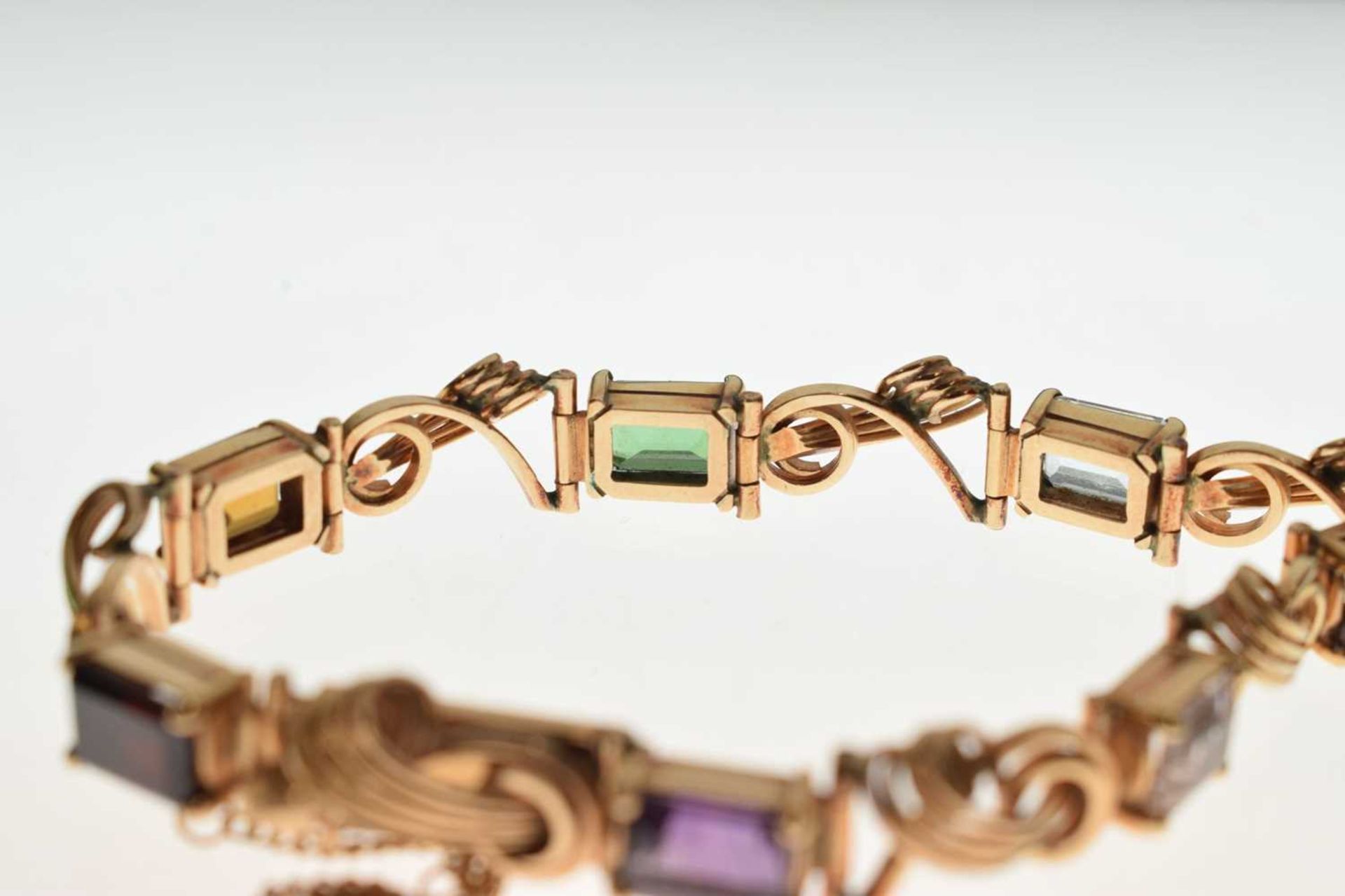 Multi-gem set 18ct gold bracelet - Image 7 of 12