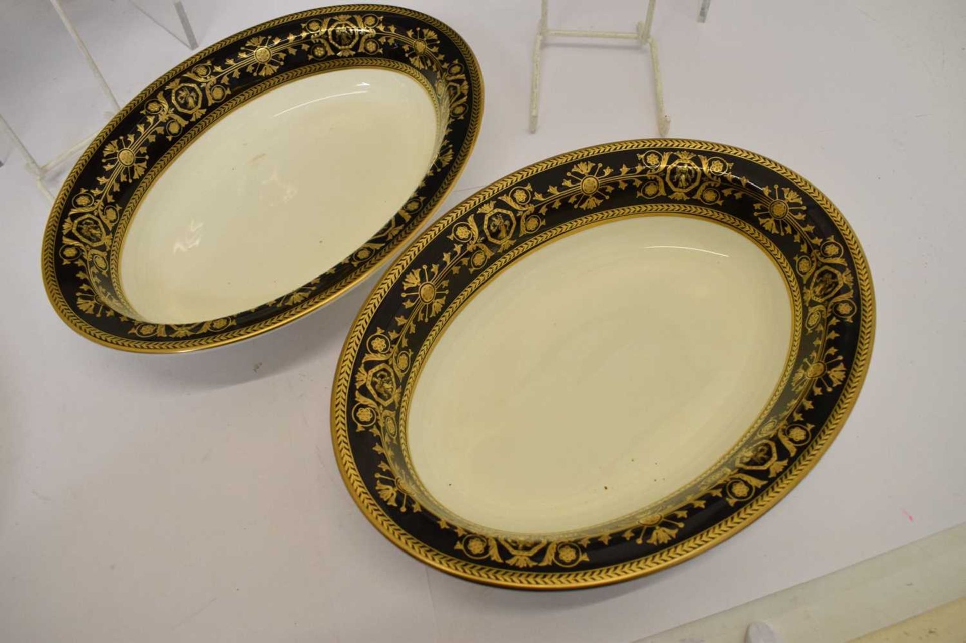 Five Wedgwood ‘Astbury’ pattern oval dishes - Image 4 of 11