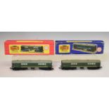 Hornby Dublo - Two boxed 00 gauge railway trainset locomotives