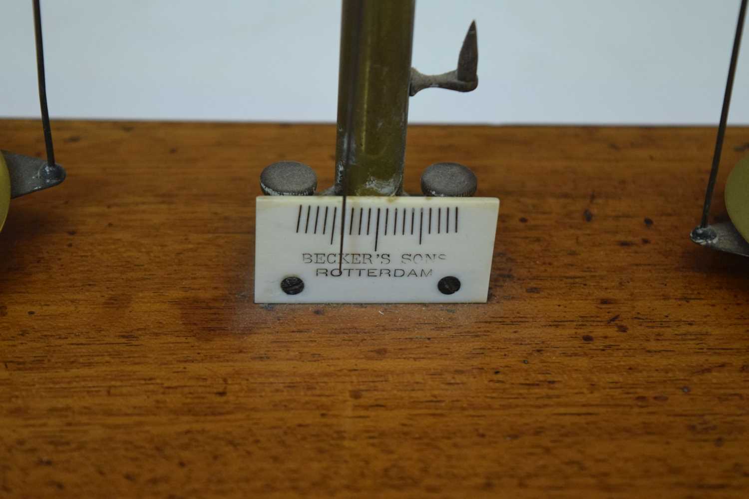 Early 20th century set of mahogany and brass scales and weights - Image 4 of 10