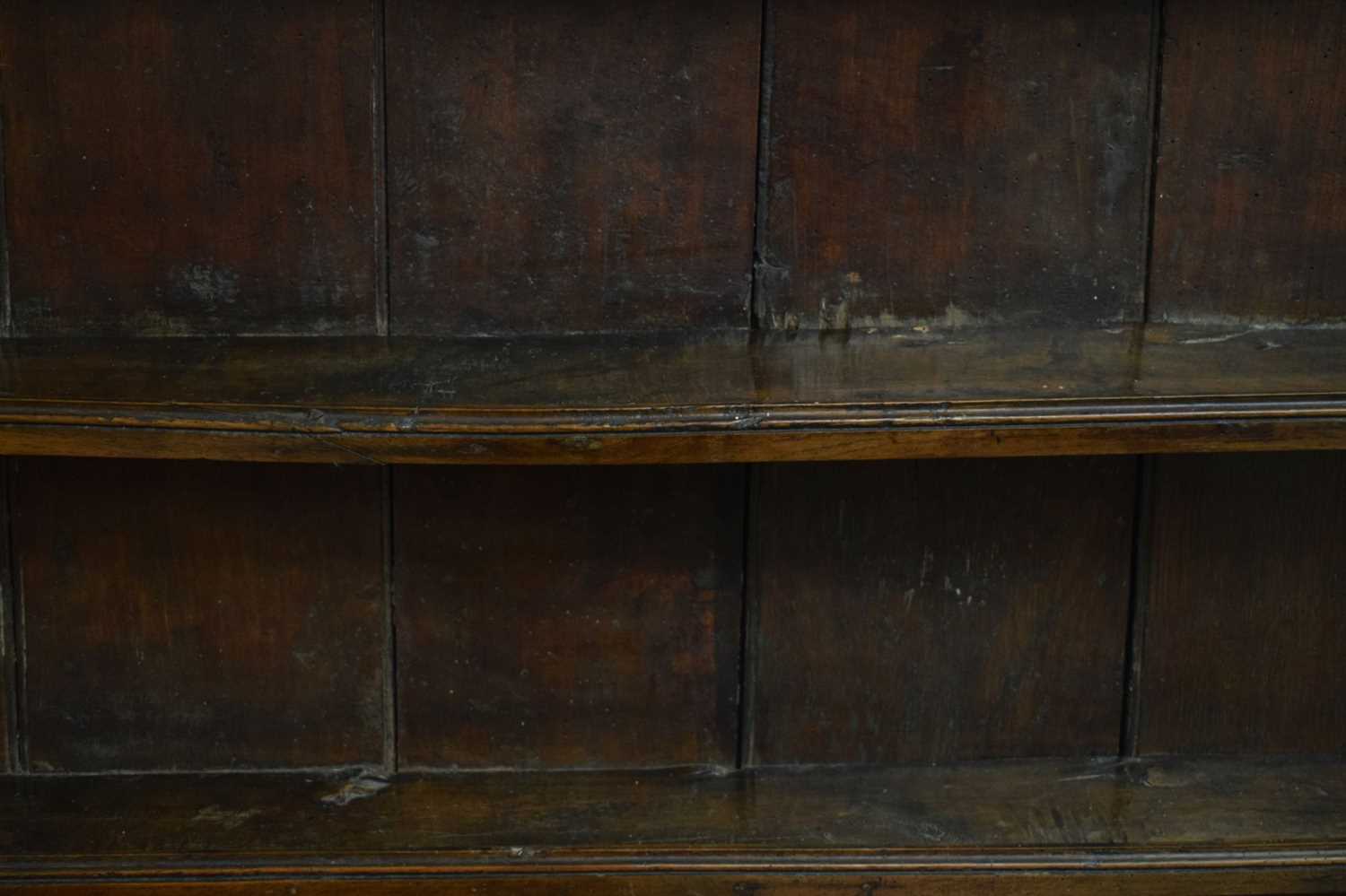 George III oak dresser and rack - Image 6 of 28