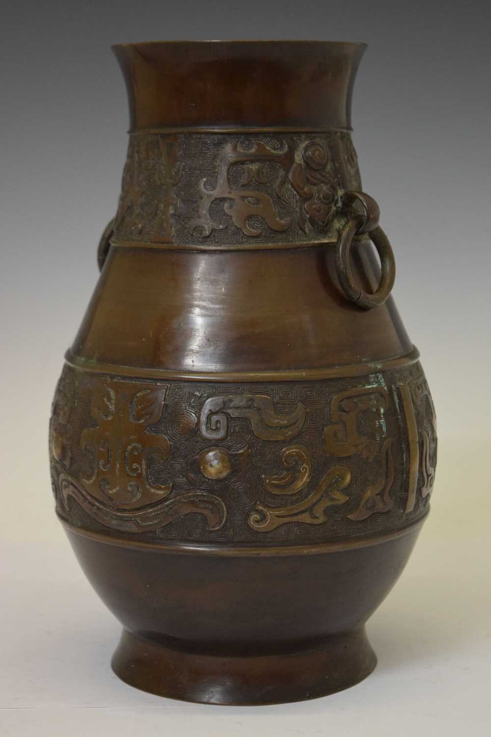 Chinese bronze Archaistic style vase - Image 4 of 11