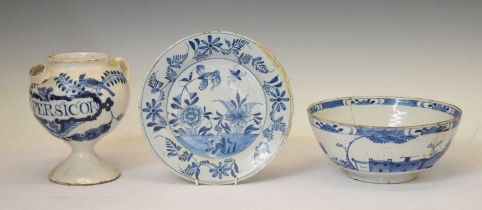 Quantity of 18th century Delft and delftware