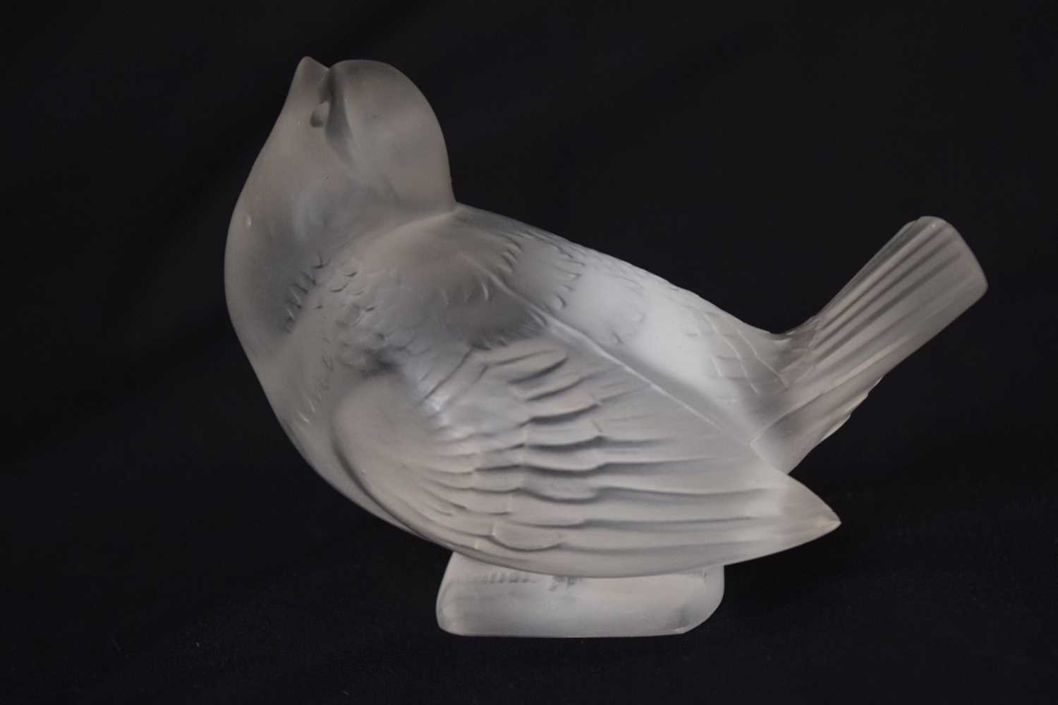 Lalique - Two glass sparrow paperweights - Image 5 of 11