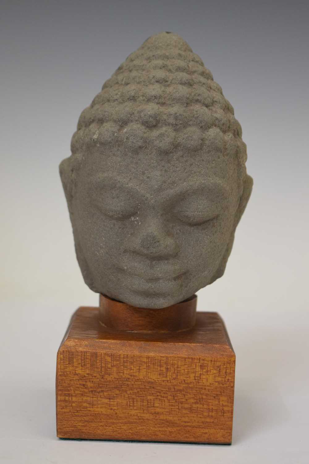 Two South East Asian grey stone busts and a carved stone fragment - Image 6 of 11