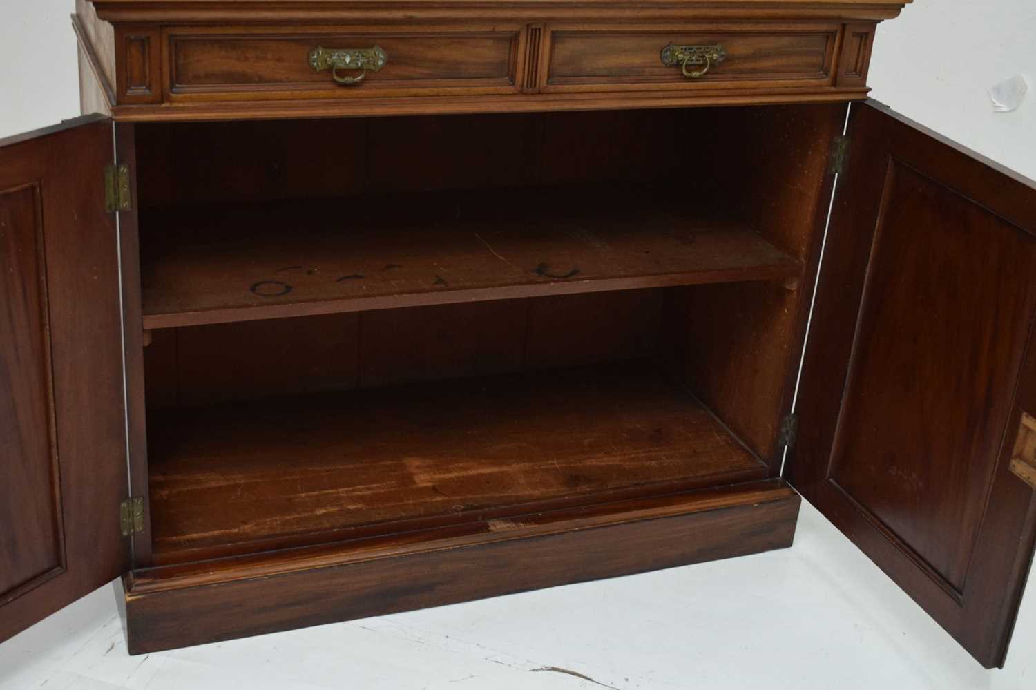 Victorian mahogany glazed bookcase - Image 6 of 10