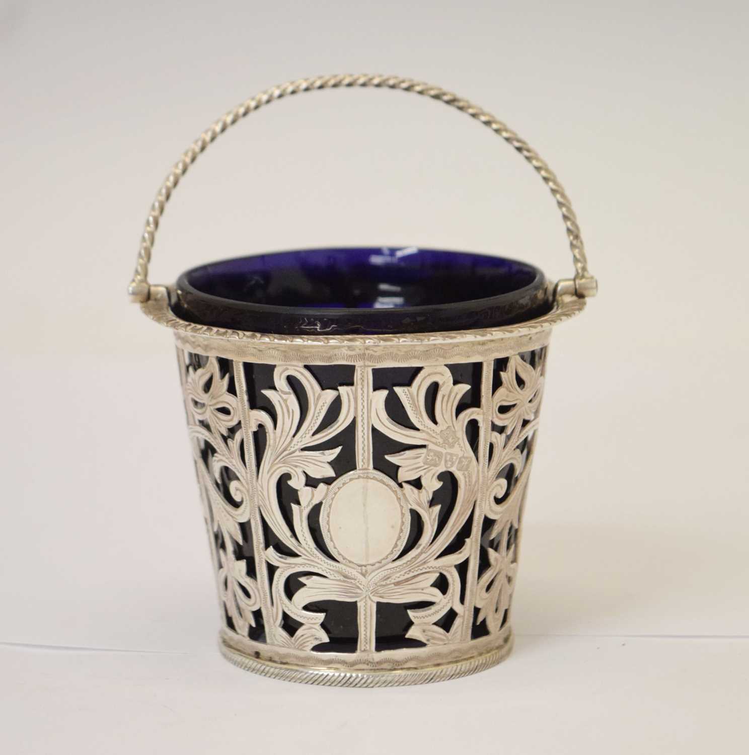 Edward VII silver preserve basket with swing handle - Bild 2 aus 5