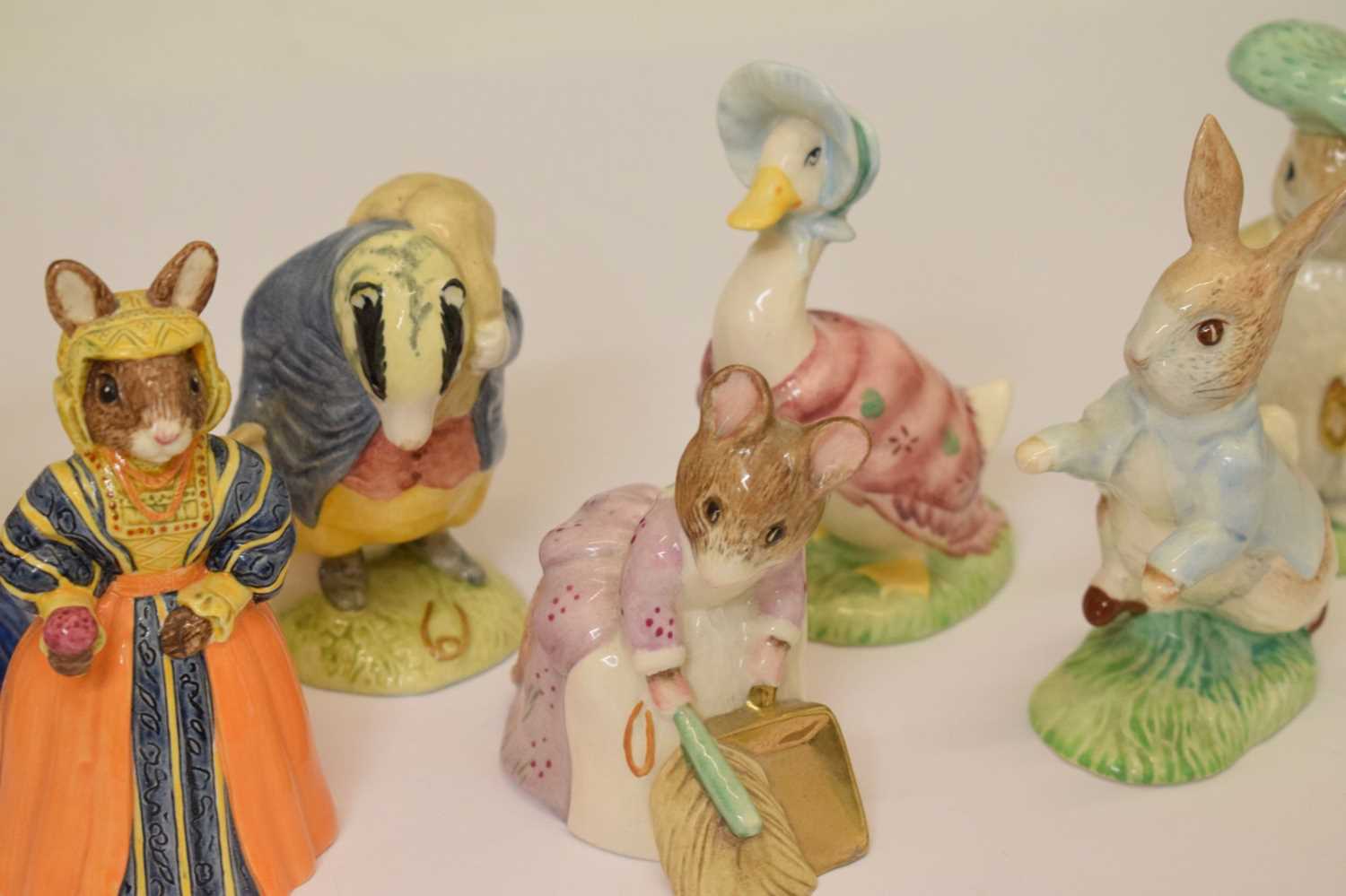 Mixed group of Beswick ‘Beatrix Potter’ and Royal `Doulton ‘Bunnykins’ - Image 5 of 12