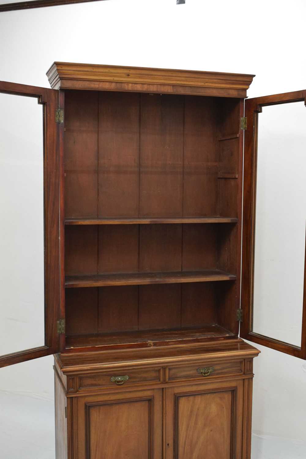 Victorian mahogany glazed bookcase - Image 3 of 10