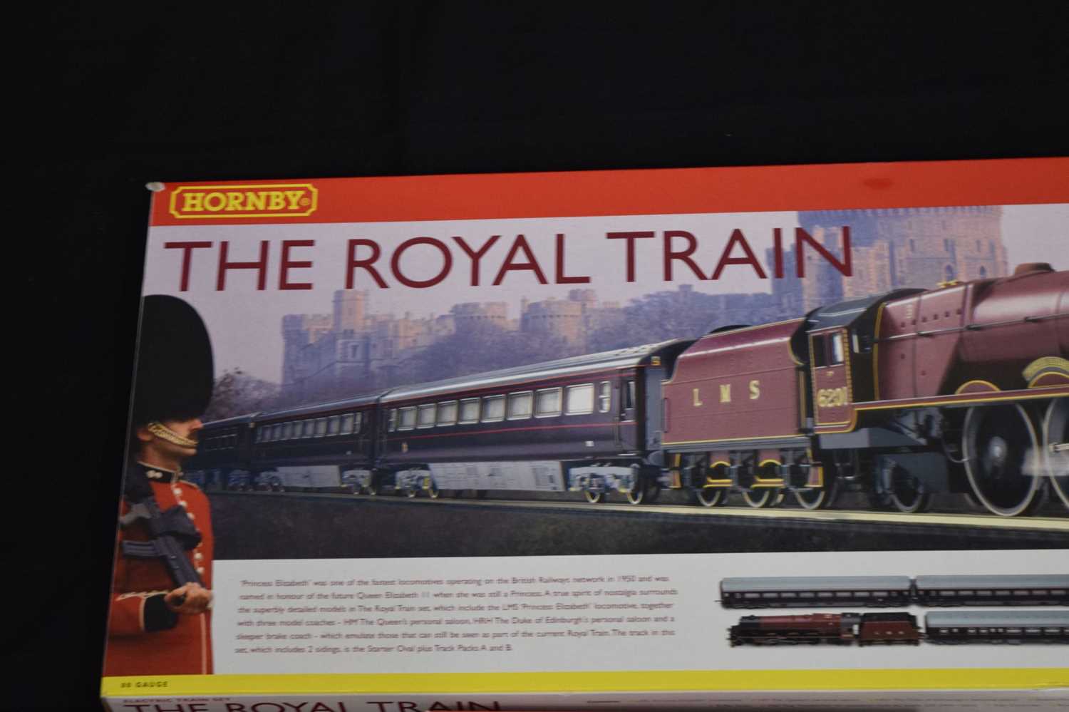 Hornby - Boxed 00 gauge 'Royal Train' trainset and boxed accessories - Image 3 of 7