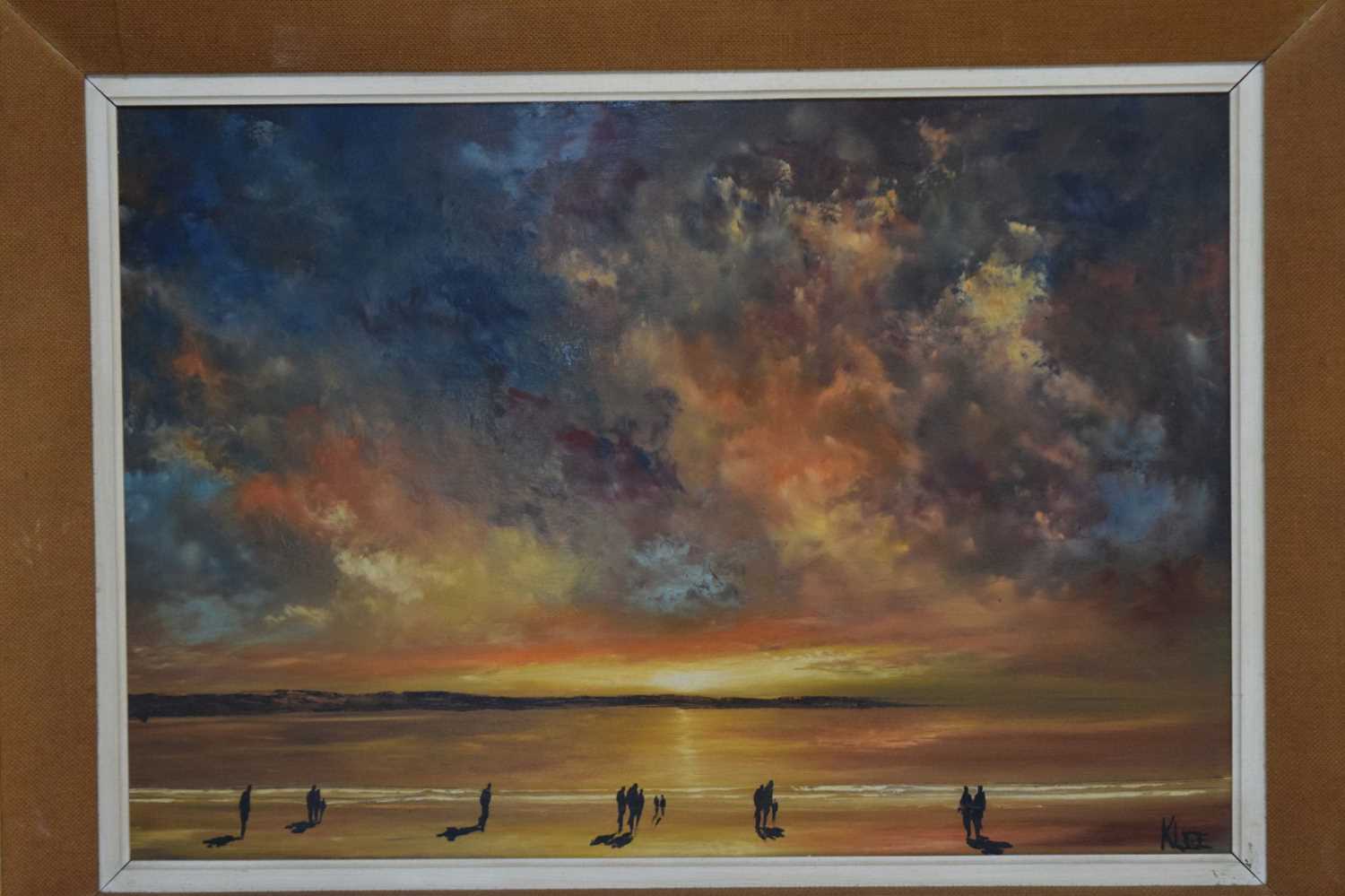 Raymond Klee, (1925-2013) - oil on board - Coastal scene with figures at sunset - Image 2 of 9