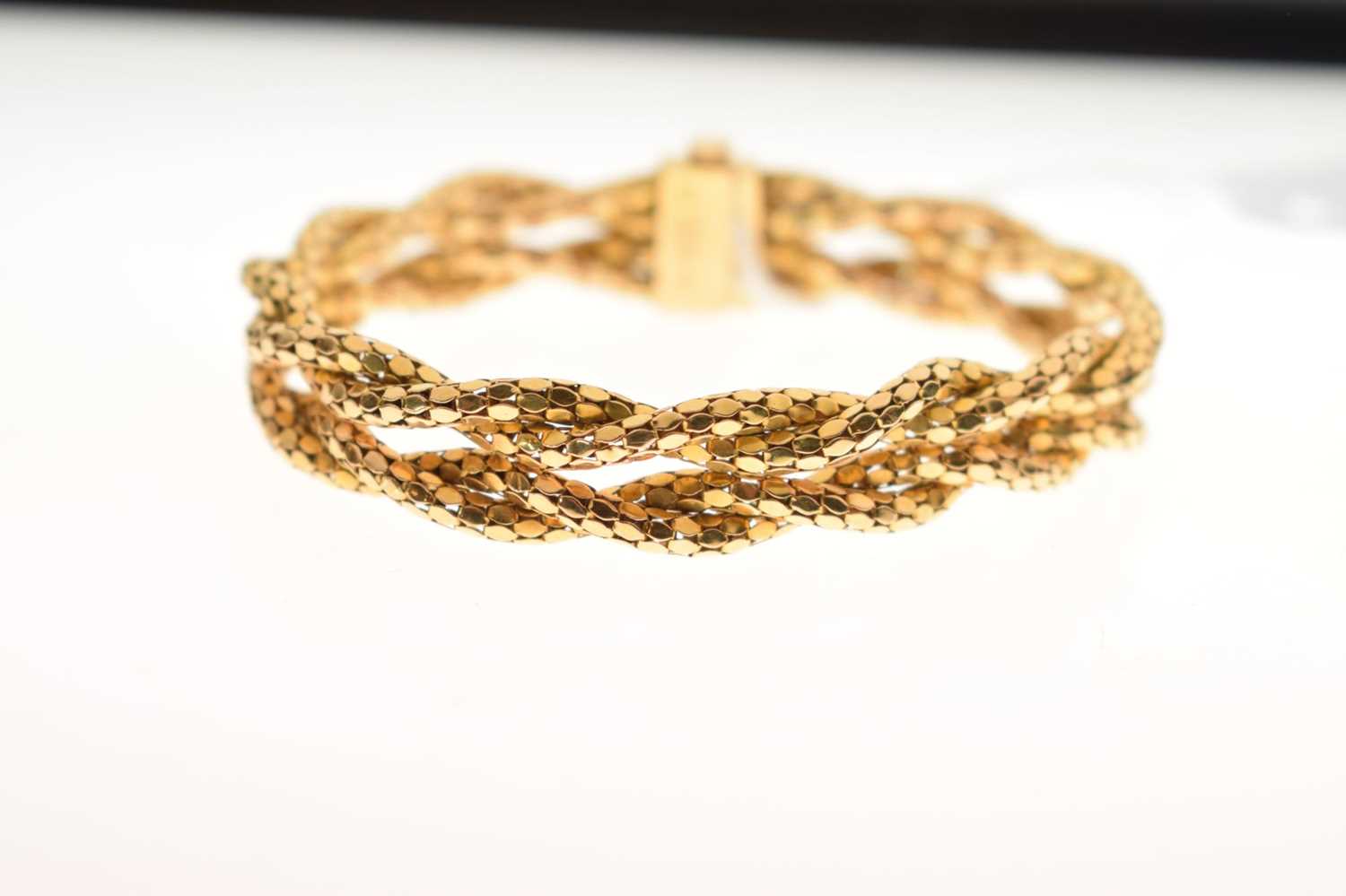 Yellow metal plaited mesh link bracelet - Image 7 of 7