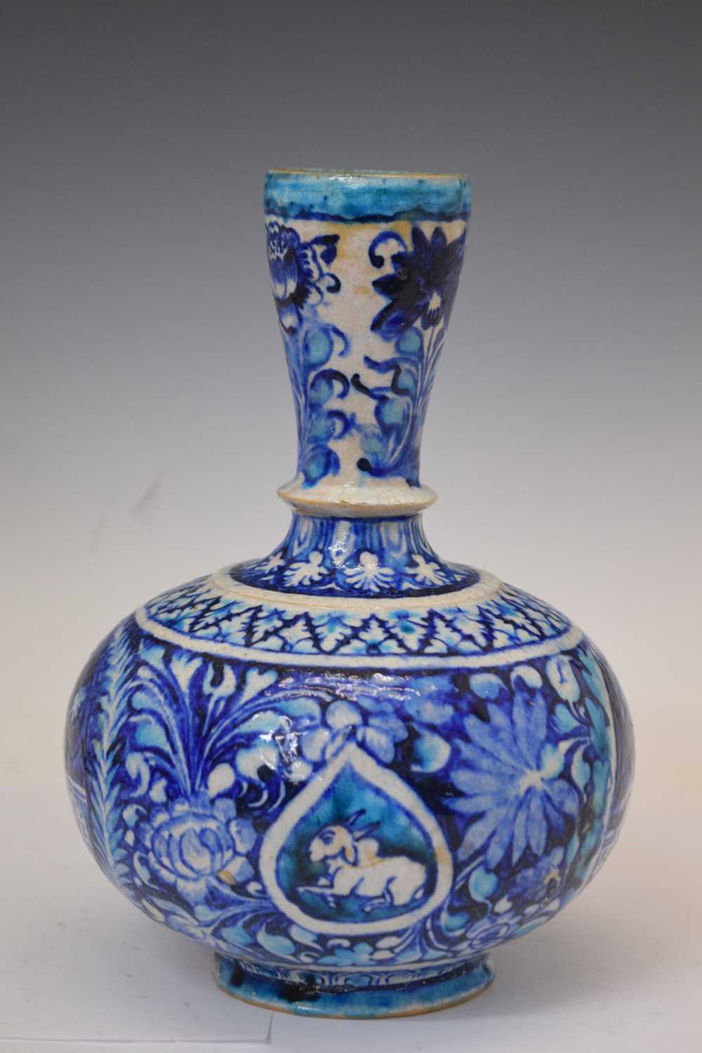 Pakistani blue and white vase, possibly Multan - Image 3 of 9