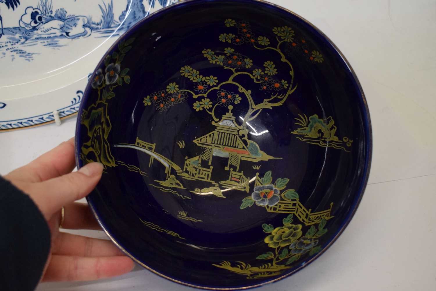 Frederick Rhead - Two Bursley ware bowls and a Woods ‘Manchu’ oval plate - Bild 6 aus 13