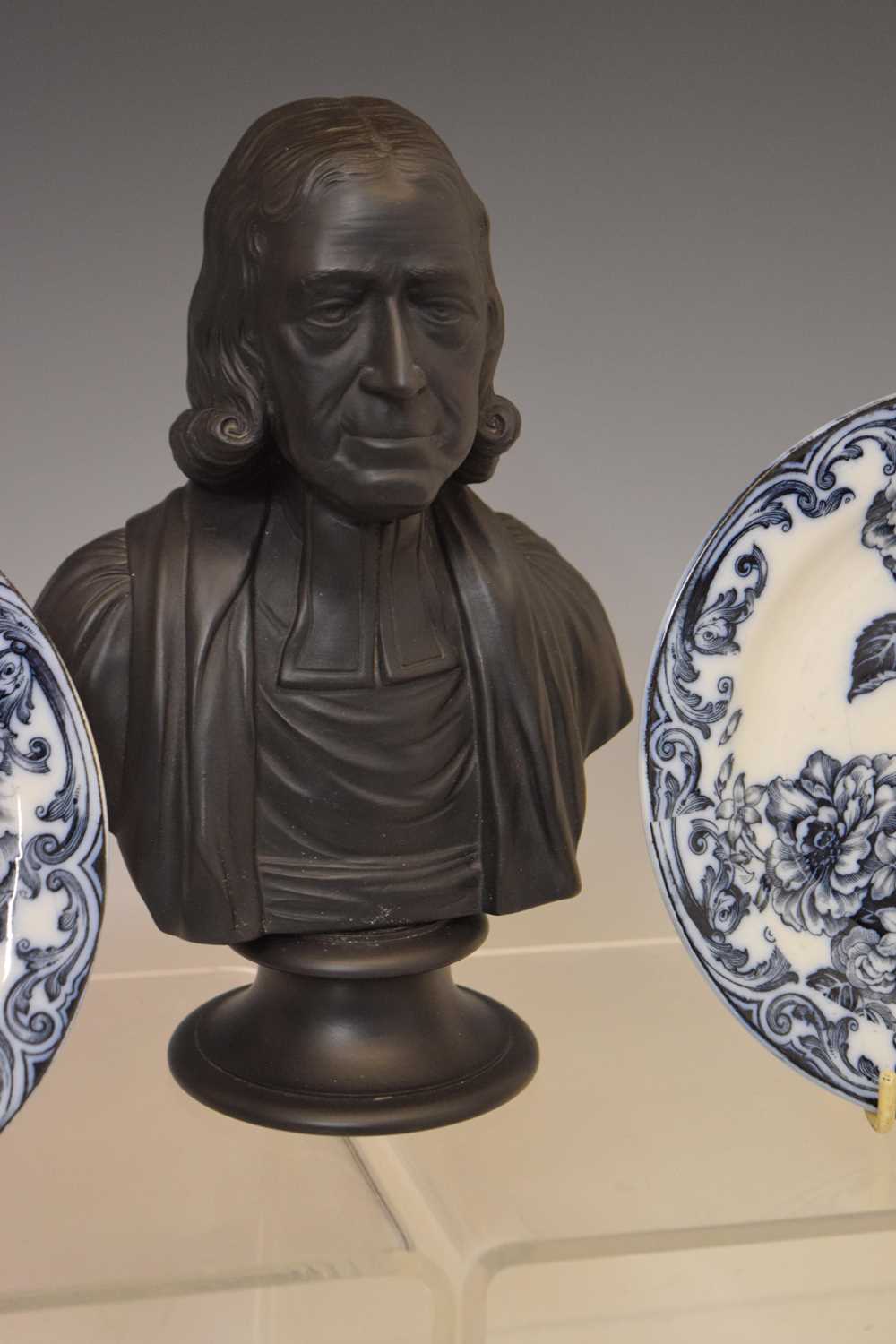 Wedgwood - Basalt bust of John Wesley and jasperware - Image 13 of 14