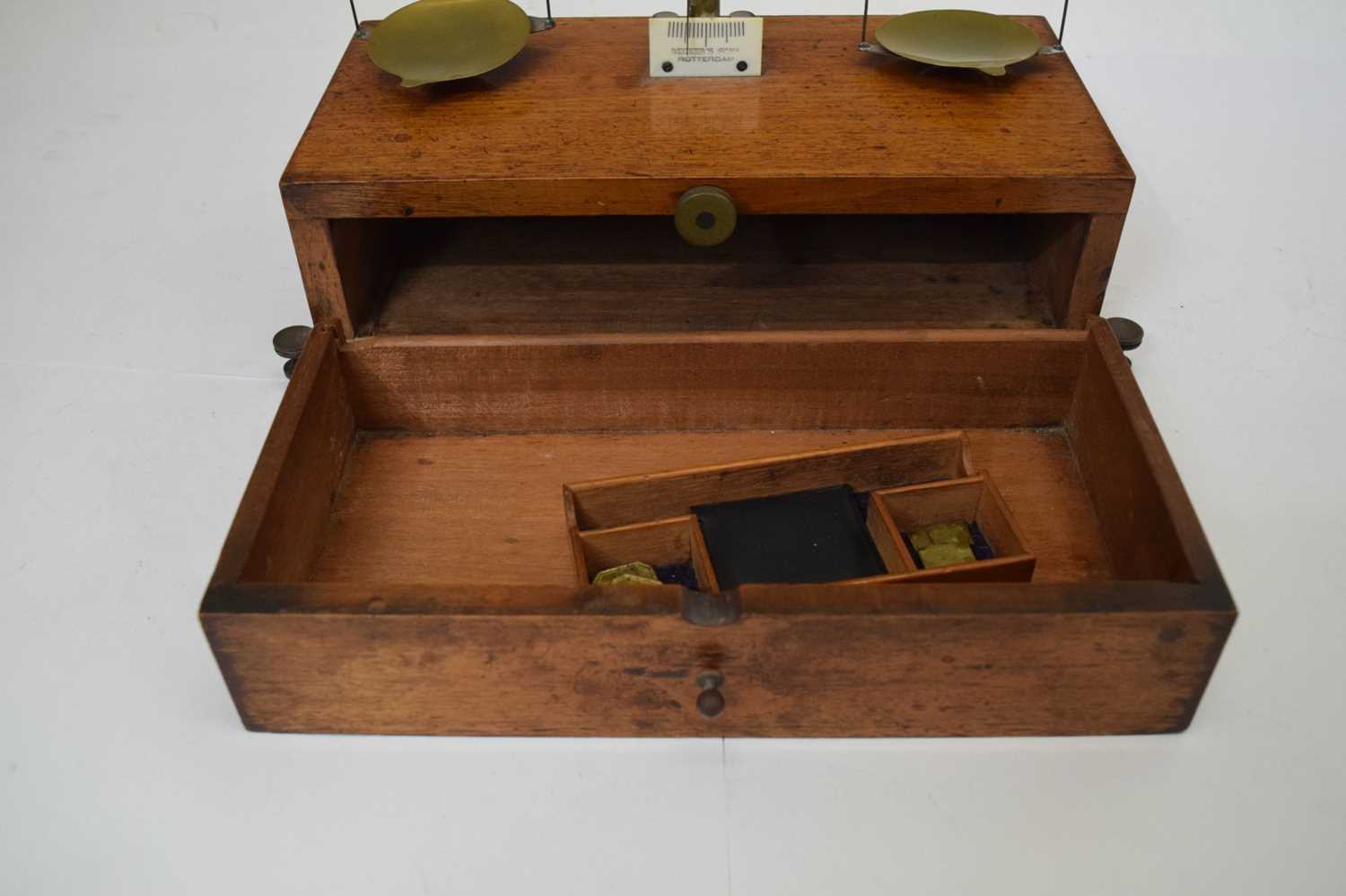 Early 20th century set of mahogany and brass scales and weights - Image 8 of 10