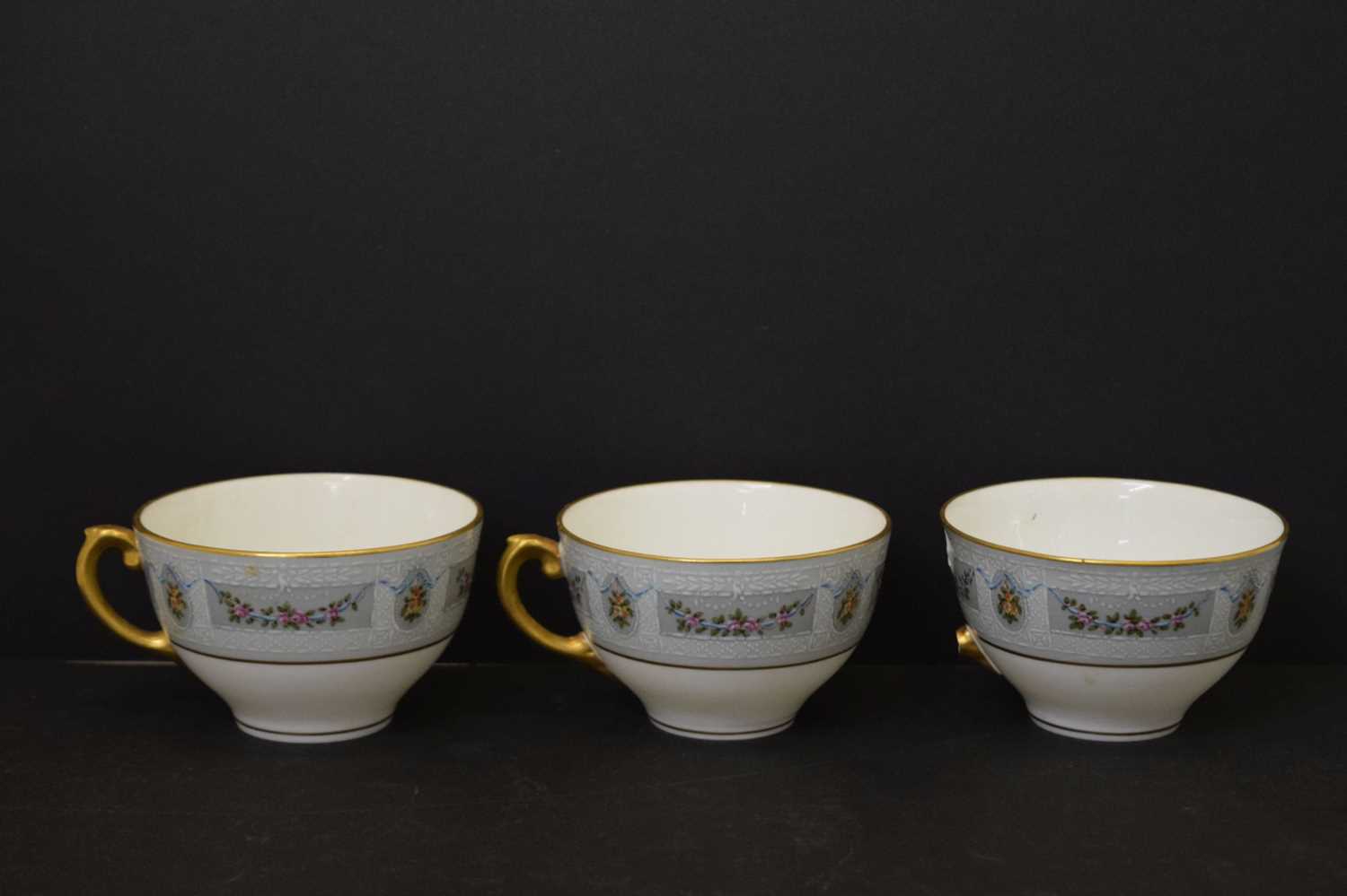 Coalport part tea set, having floral swag decoration - Image 16 of 17