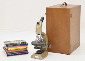 Vickers polarising light microscope