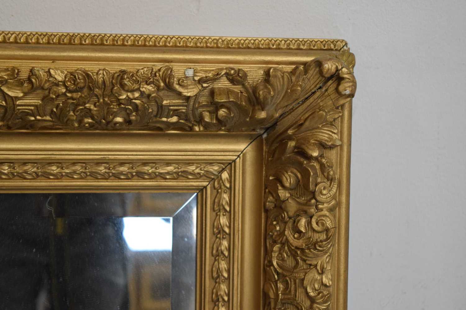 Gilt gesso picture frame, converted into a wall mirror - Image 3 of 8