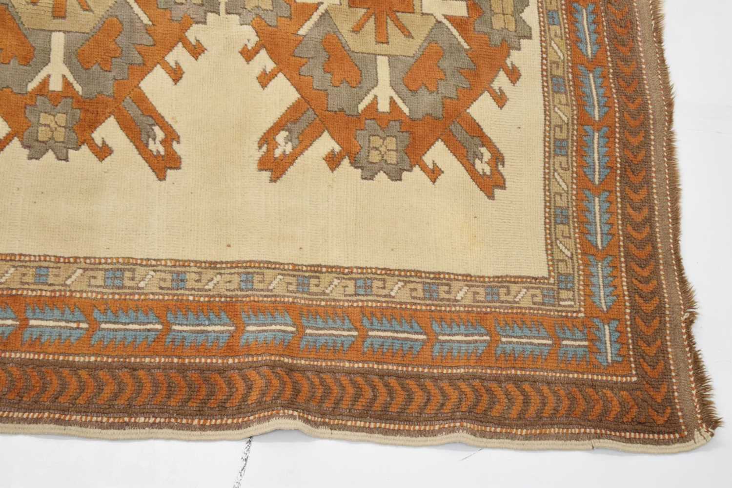 Turkish milas rug - Image 4 of 7