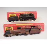 Hornby Dublo - Two boxed 00 gauge railway trainset locomotives with tenders