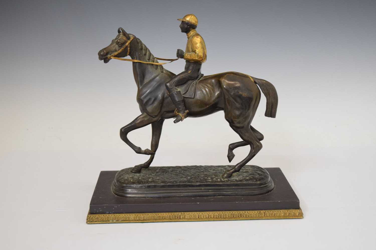 After Etienne Loiseau (1864-1889) - Reproduction gilt bronze figure of a horse - Image 2 of 7