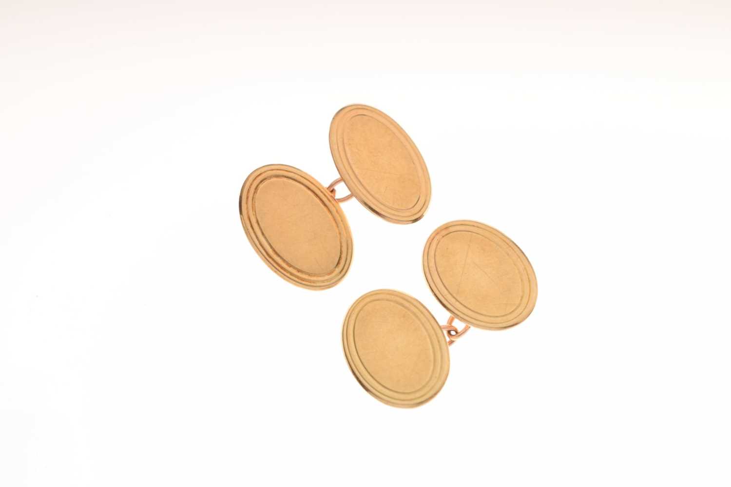 Pair of 9ct gold oval cufflinks - Image 6 of 6