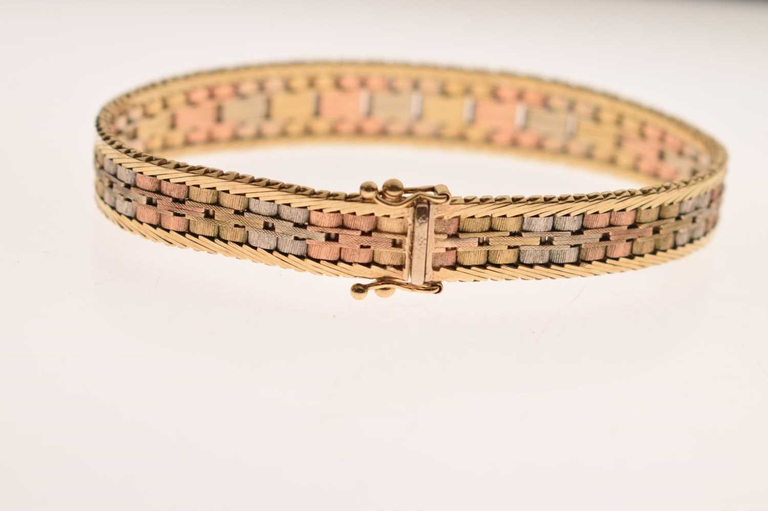 9ct three-colour gold bracelet - Image 4 of 7