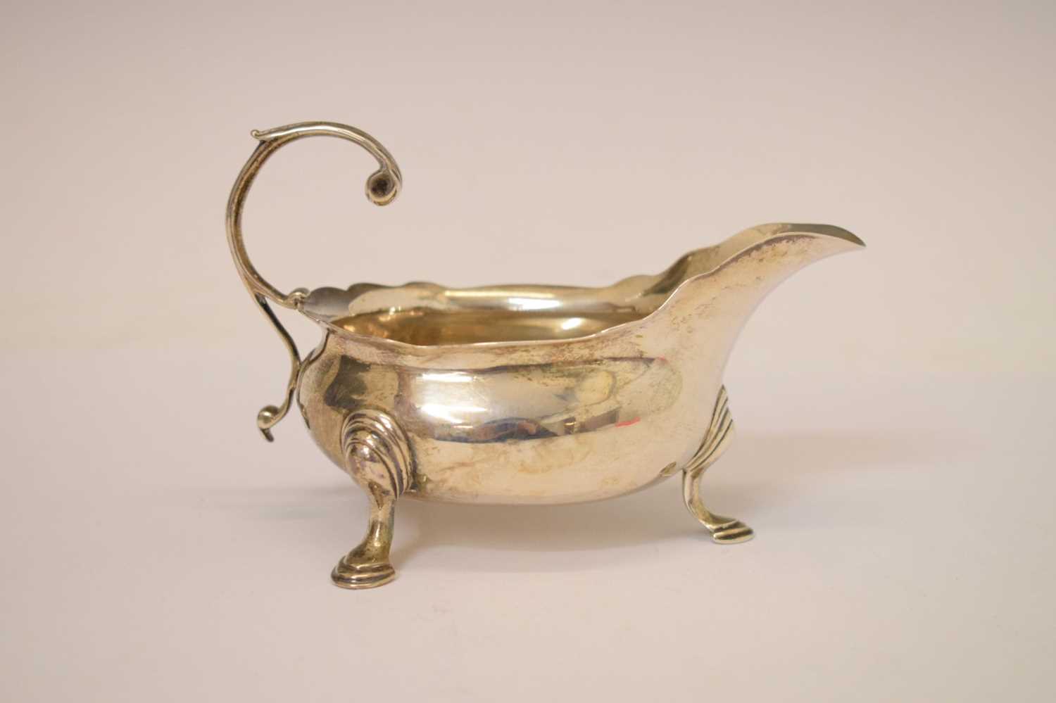 George II silver sauceboat - Image 3 of 7