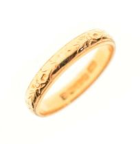 22ct gold wedding band