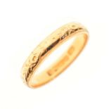 22ct gold wedding band