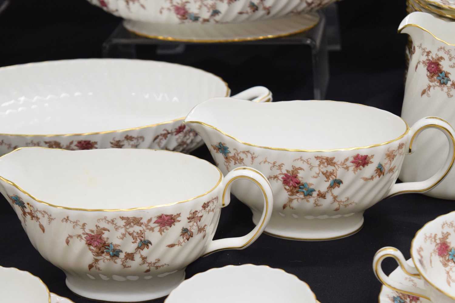 Extensive Minton 'Ancestral' pattern part dinner service - Image 7 of 20