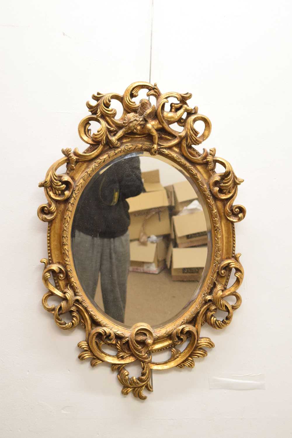 Reproduction giltwood oval wall mirror - Image 2 of 8