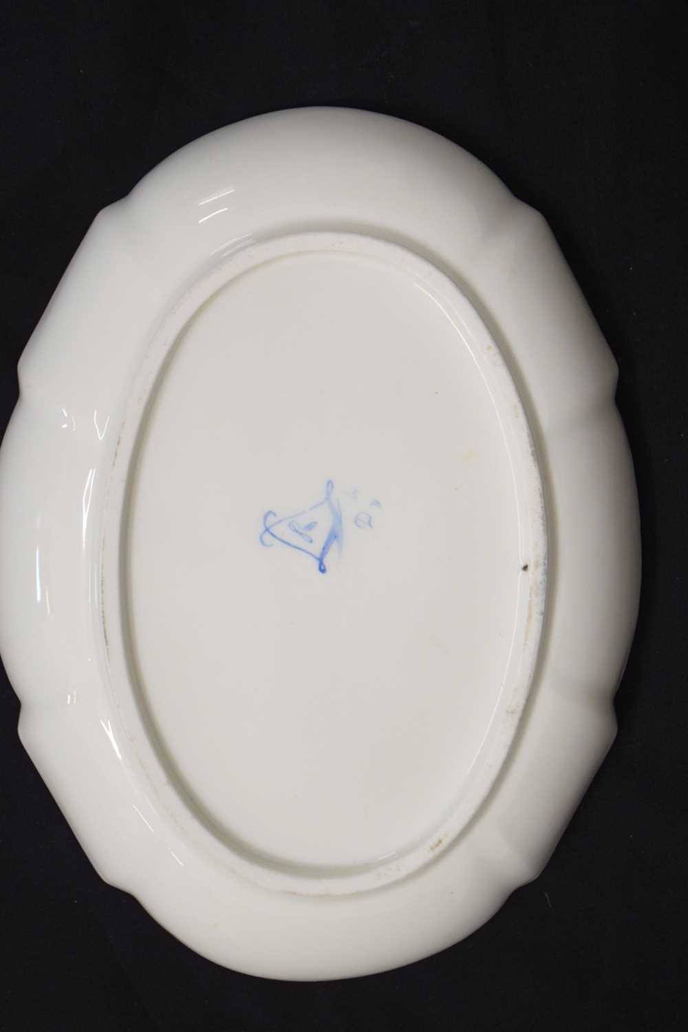 Set of Continental porcelain plates - Image 10 of 13