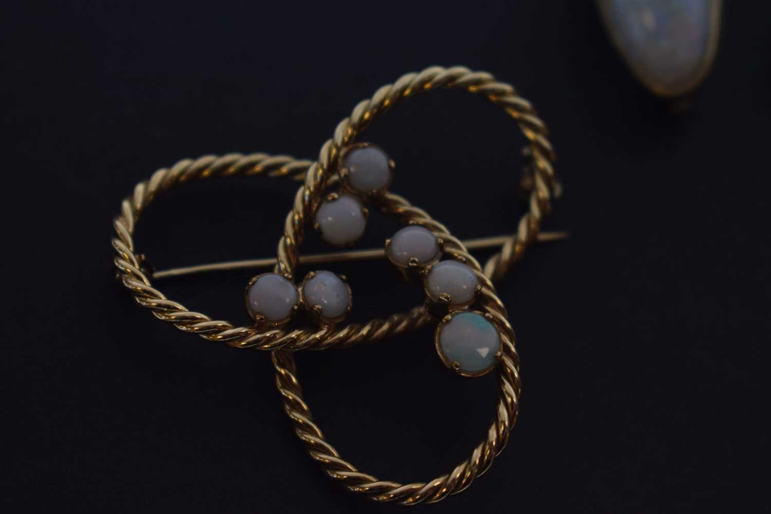 Small group of modernist opal jewellery - Image 2 of 12